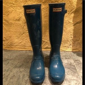 HUNTER rain boots blue size 10